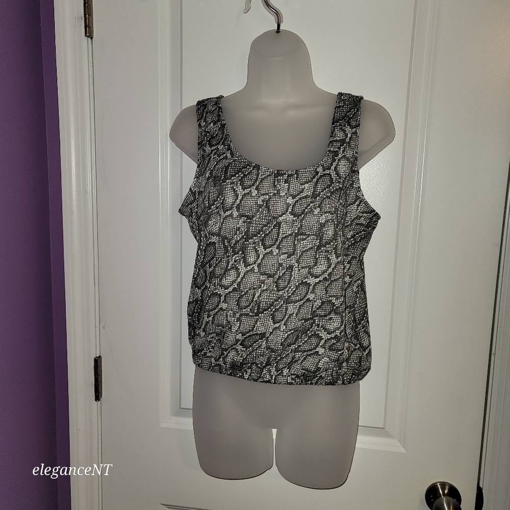 Bar III Monochrome Snake Print Sleeveless Top :Sz S & Wide Leg Trouser Set Sz: M - Picture 4 of 13